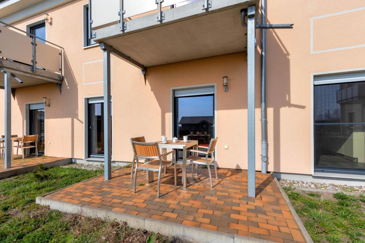 Peenemuende, Seglerhafen St Schoner 7, 13, 14 エクステリア 写真